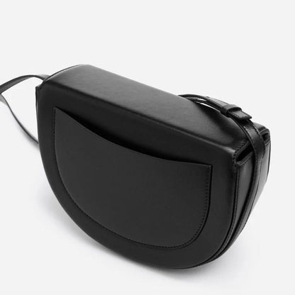 Antonia | Elegancka torebka damska na ramię, miękka struktura, regulowany pasek, klasyczny fason saddle