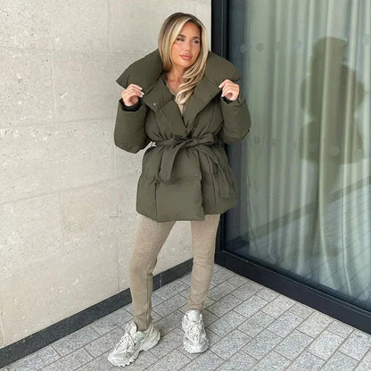 Wiesława | Kurtka damska puchowa | Oversize z paskiem i dużym kołnierzem na zimę