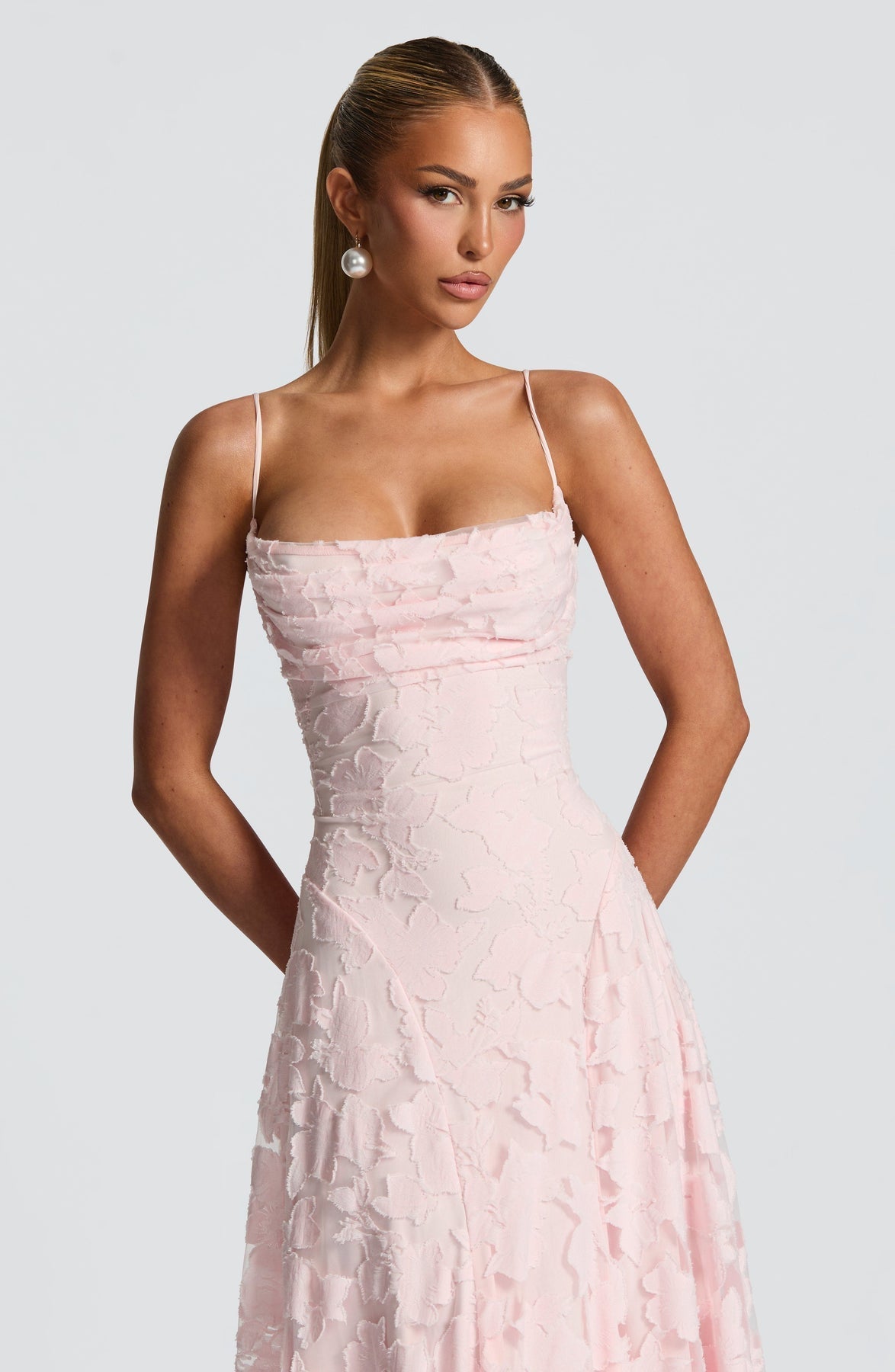 Lilly | damska suknia wieczorowa o kroju litery A, w stylu maxi