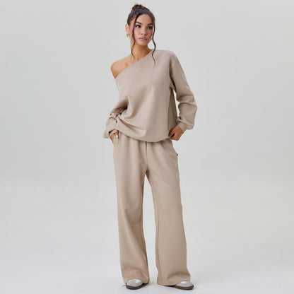 Michele | Damski komplet loungewear off-shoulder z szerokimi nogawkami