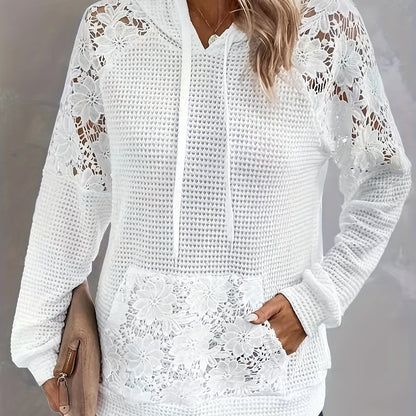 Elysia - Damska bluza z kapturem z koronkowymi wstawkami