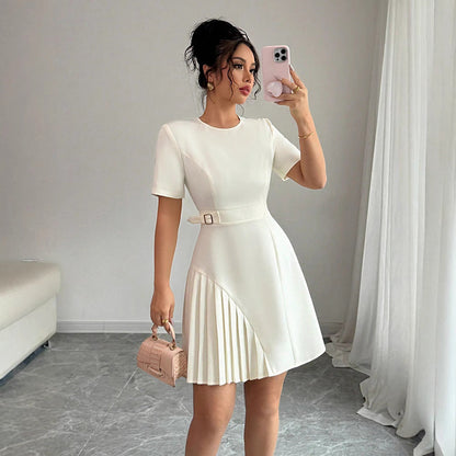 Penelope | Sukienka mini damska z krótkim rękawem i paskiem w eleganckim stylu
