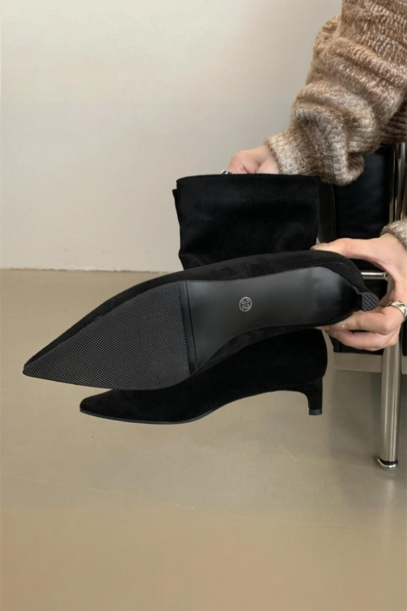Mila | Eleganckie botki z ostrym noskiem
