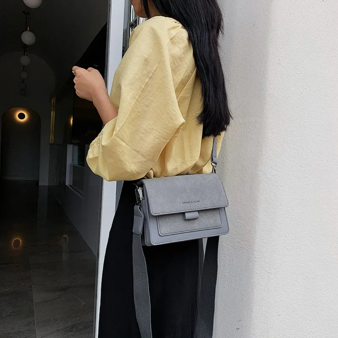 Petunia | Torebka damska crossbody Kristel w kompaktowym