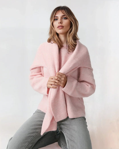 Rosmira – Miękki puszysty sweter z klasycznym dekoltem dla kobiet