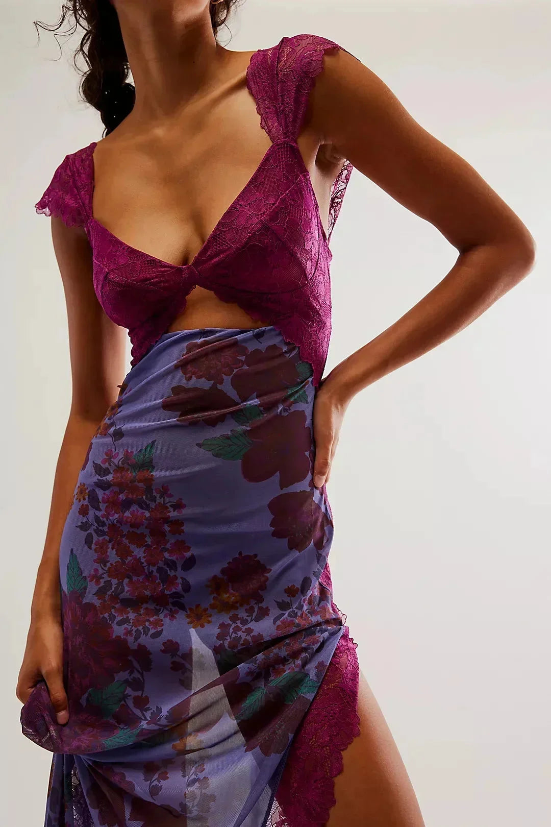 Lucinda | Sukienka damska maxi w kwiaty z przezroczystą koronką