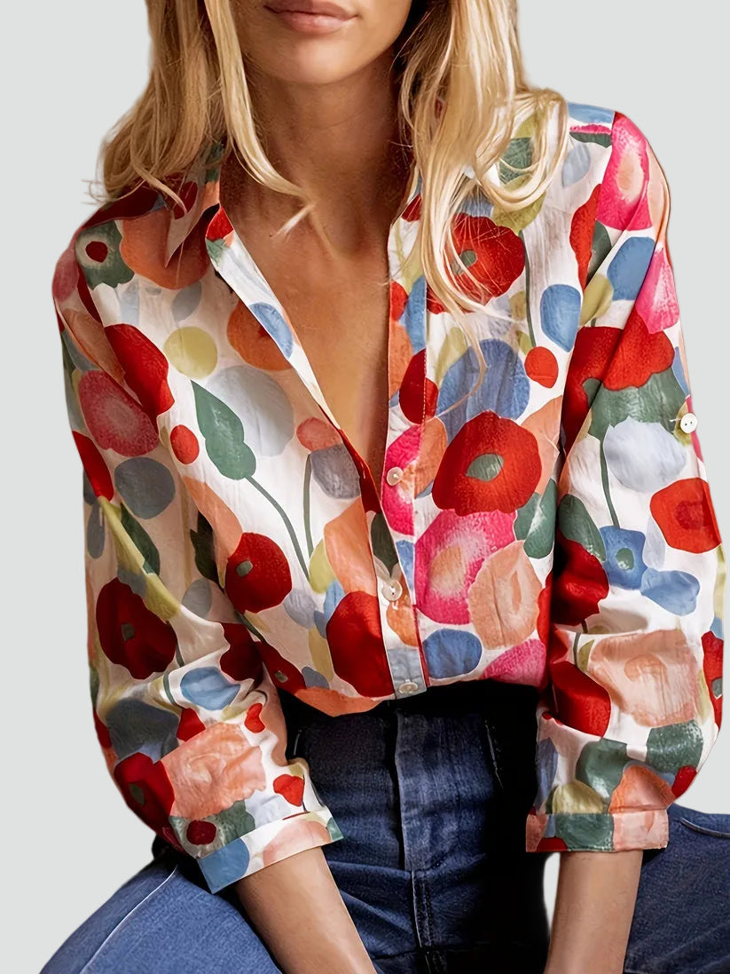 Katey | Elegancka bluzka damska w kwiatowy print zapinana na guziki