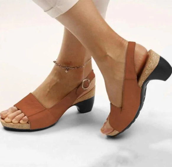 Apolonia | Wygodne i eleganckie damskie buty na niskim, stabilnym obcasie