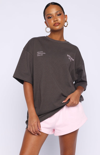 Leonora | Damski t-shirt oversize grafitowy wygodny casualowy